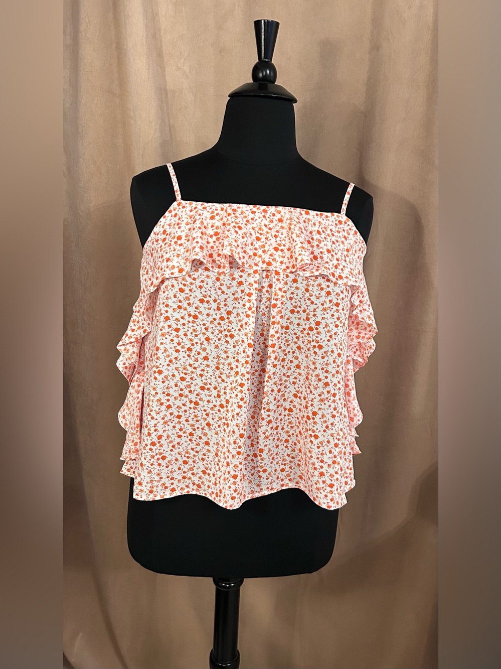 PINK LILY RUFFLE TOP